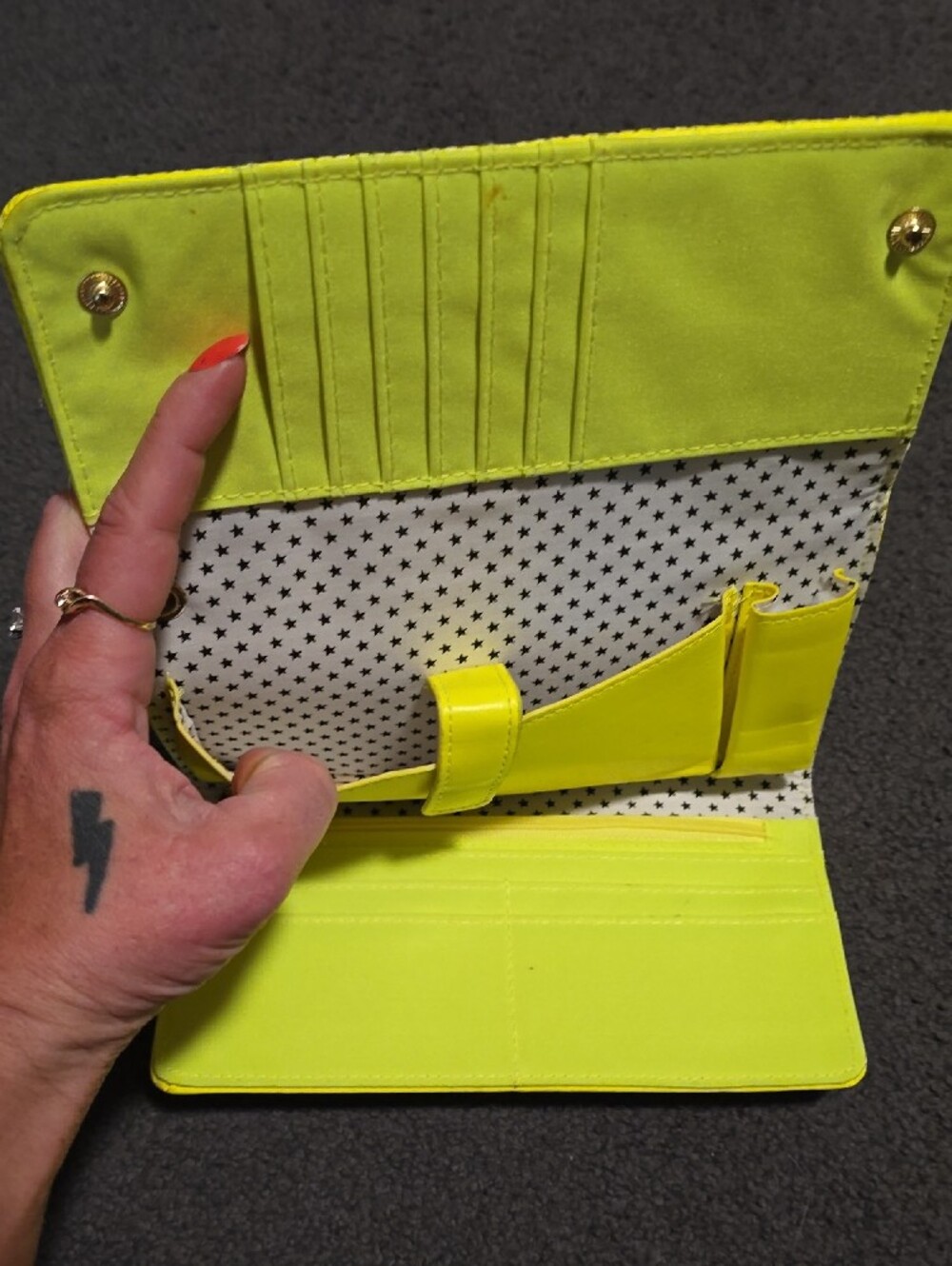 Neon Yellow Quilted Wristlet Wallet - Picture 5 of 6